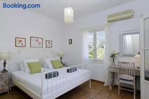 Loutsa Villa - Image 5