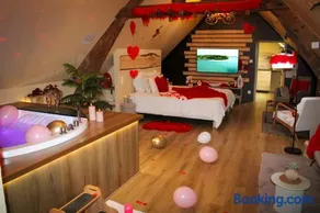Le Chalet, Escapade Spa & Jacuzzi Privé proche Lille - Image 1