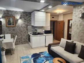 Royal Plaza Apartments Borovets - Image 1