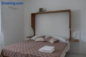 B&B JOELE - Image 4