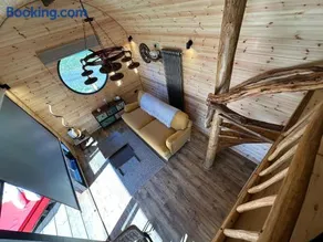 Scranton luxury fishing pod with private fishing Jetty - Image 2