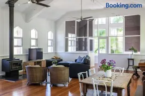 The Church Retreat - Boutique Accommodation. - Image 4