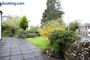 Convenient and stylish cottage - Image 4