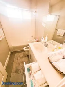 Vip Class One Real Comfort 3 Bedrooms - Image 5