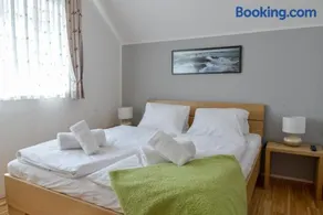 Alpine Apartment Lisa Top 7 by AA Holiday Homes - Image 2