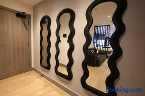 Luxury Flat,Sauna, Jacuzzi, Free Parking - Image 4