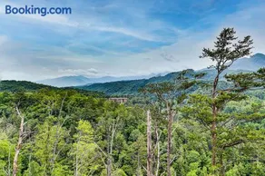 Heavenly Summit by Venture Smoky Mountains - Image 5