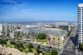 5 Heart of Santa Monica apartment - Image 1