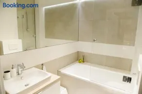 ULMA apartment - Image 4