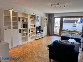 Schöne große Wohnung - Top Lage - Image 2