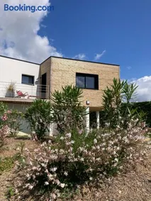 "Les Enclos" - Vue panoramique, T2 avec terrasse et jardin, 5mn des plages - Image 1