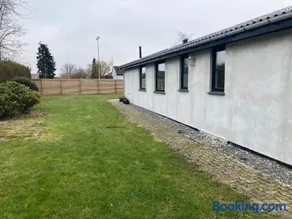 Villa med private værelser delt badeværelse/køkken, viby sj. - Image 2