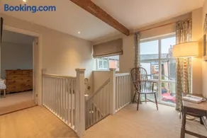 The Mews House, Central Devizes - Image 3