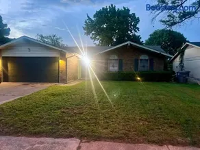 Stylish Container Stay Near Dallas - Hidden Trail - Image 2