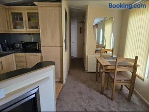 6 Berth Caravan Happy Days North Chapel St Leonards - Image 2