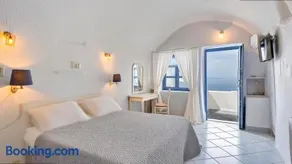 UT & Fabella house - Image 3