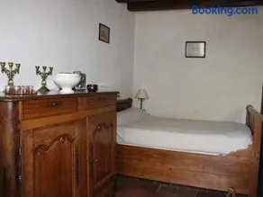 Maison de campagne avec grand jardin, cheminée, vélos et wifi à Berfay - FR-1-410-242 - Image 3