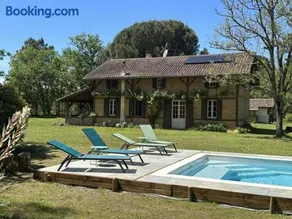 Atractivo gîte con jardín, piscina y terraza - Image 2