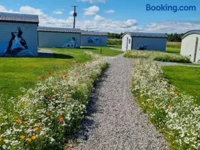 Easkey Glamping Village - Image 2