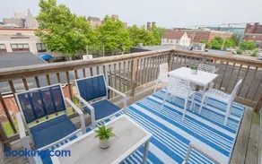 Jennifer's Penthouse 2 Floors - Amazing City View! - Image 3