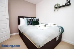 De Haia Road 3BR House Newport - Image 5