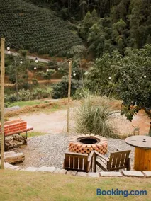 Refúgio Suiço em Vargem Alta - Image 4