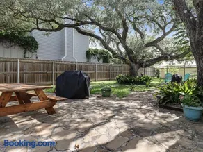 Rockport Bungalow - Image 4