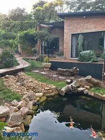 Pond Cottage - Image 4