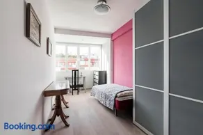 Precioso piso residencial muy luminoso, bien comunicado, de estancia temporal no turístico - Image 3