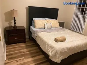 Spacious 4BR House minutes from Washington, DC - Image 2