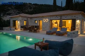 Mani Senses Luxury Villa - Image 2