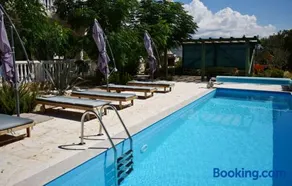 Apartman s bazenom - Sasa by Villas Guide - Image 2