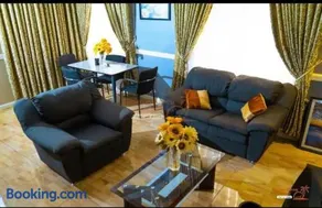 Groove Vacation Homes - Image 4