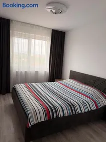 Dinu Rent Apartments - Image 2