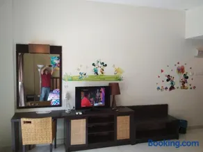 Gold Coast Morib Mickey House - Image 3
