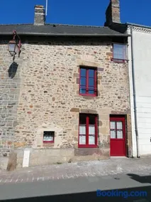 Home, Saint Léonard des bois - Image 1