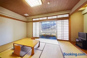 Shiki Resort Hakone Hoshinoie - Image 1
