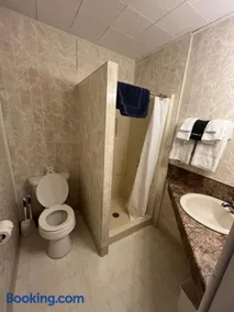 Martin's Motel USA - Image 3