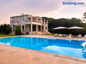 Villa Astoria - Image 3