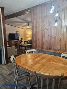 Chadwick Forest Retreat - Image 3