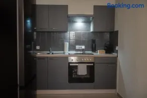Stilvolles Apartment mit Balkon & WiFi - Image 3