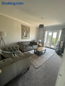 Garden cottage at The Glebe - Image 2