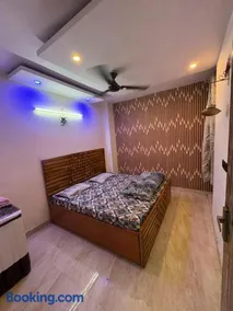 Private Apartment at New Delhi - Image 2