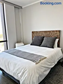 Luxury Masingita towers 9th floor apartment - Image 5