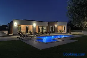 Villa Marex - Modern Villa with Private Pool, near sea -Pavićini, Pula, Istria - Image 4