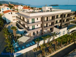 Hotel Crystal - Image 2