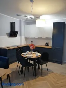 Modern Apartment - Image 2