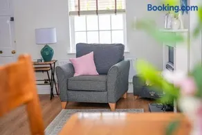 Fourteen westgate - Image 4