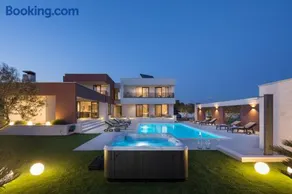 Beautiful Villa Scallop - Image 2