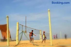 Marshal Beach Guesthouse - Image 2
